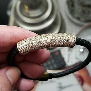 Sparkly and beautiful bracelet